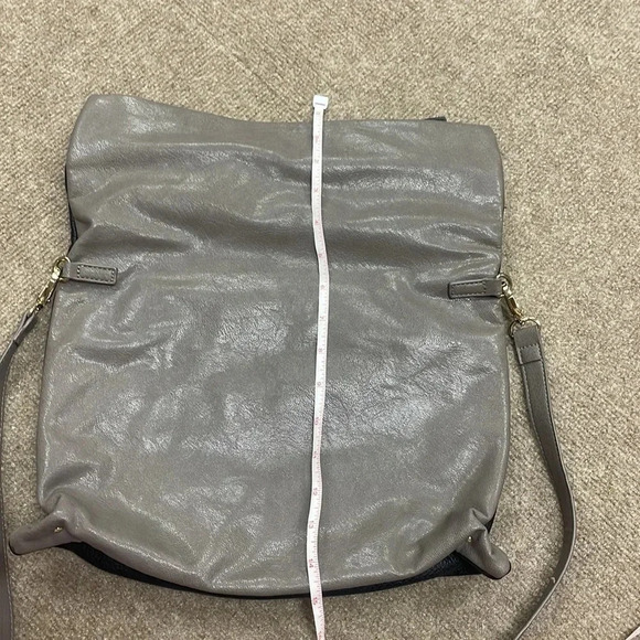 Black‎ & Gray Crossbody Purse - Picture 7 of 7